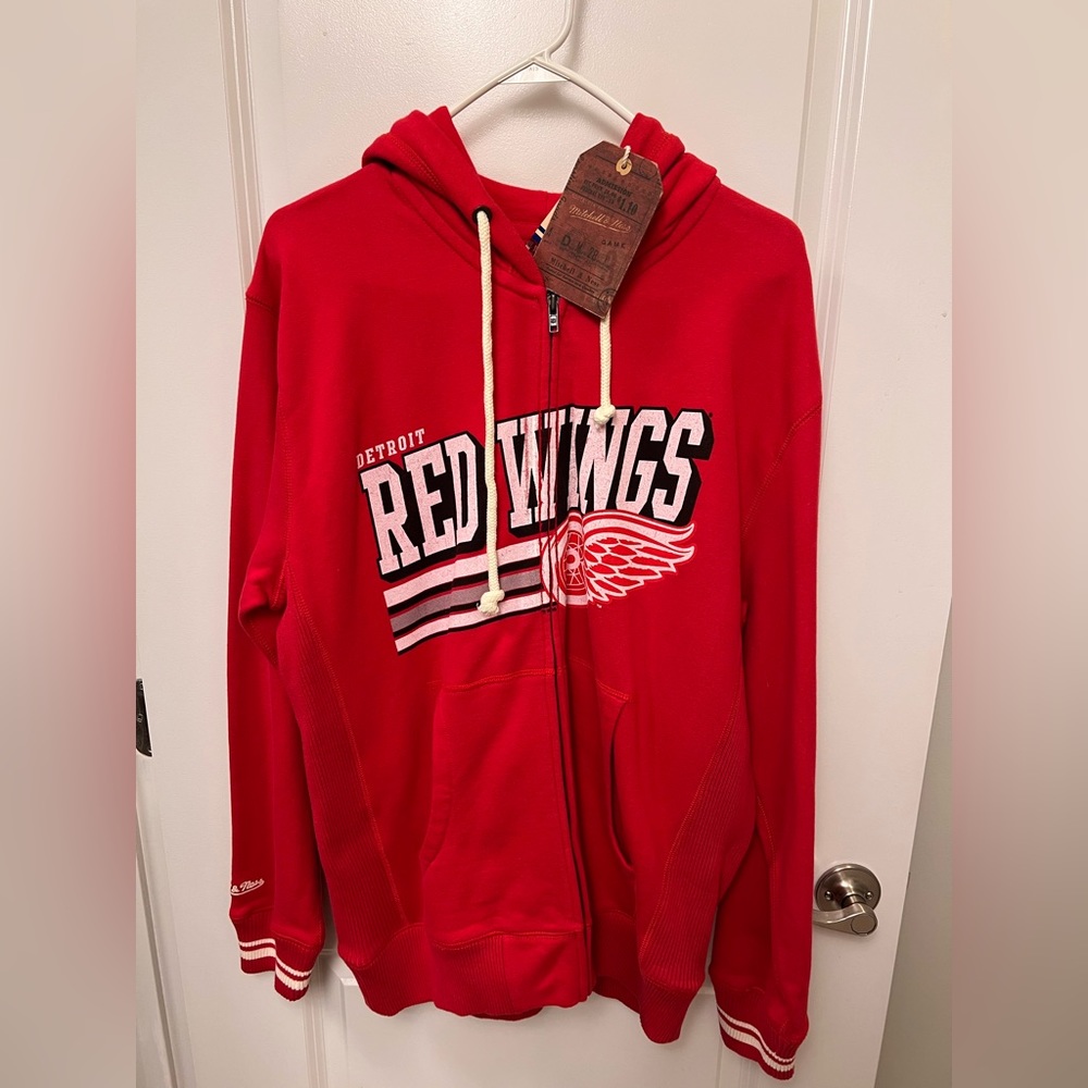 GIFT READY! 🏒🔥 Detroit Red Wings Mitchell and Ness Full Zip Hoodie